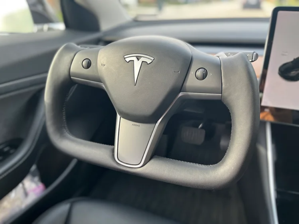 YokeSteeringWheelforTeslaModel3Y acetesla 11