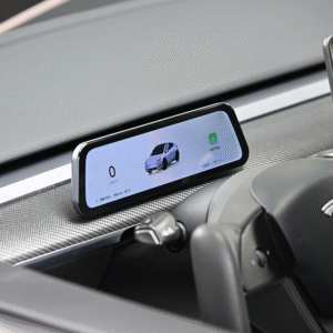 Dodatni zaslon za Tesla Model 3 Highland in Y Juniper