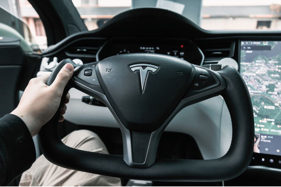 Custom Yoke Steering Wheel Replacement for Tesla Model S X 2012 2020 11